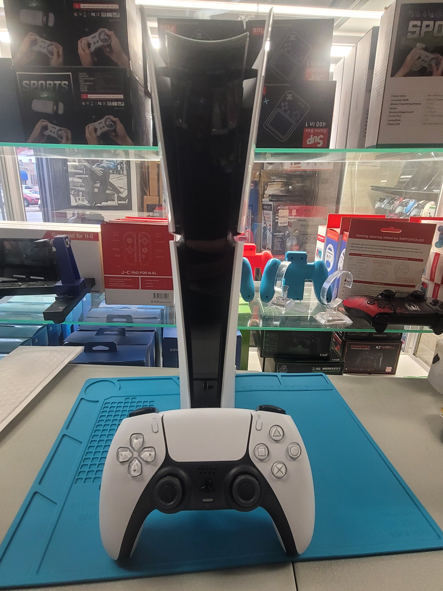 PlayStation 5 digital console with Controller renewed