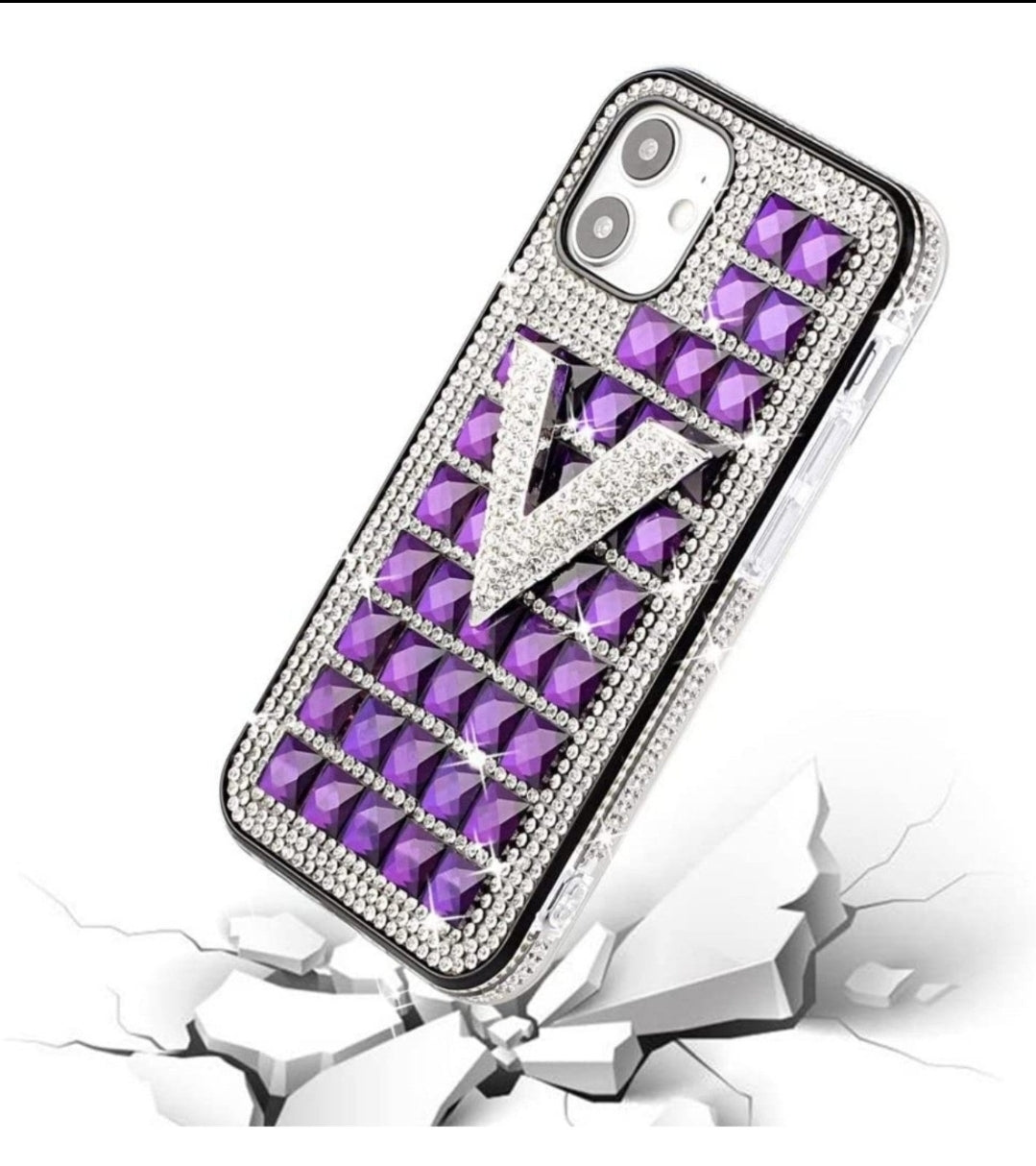 iPhone 13 Pro Max V On Dark Purple